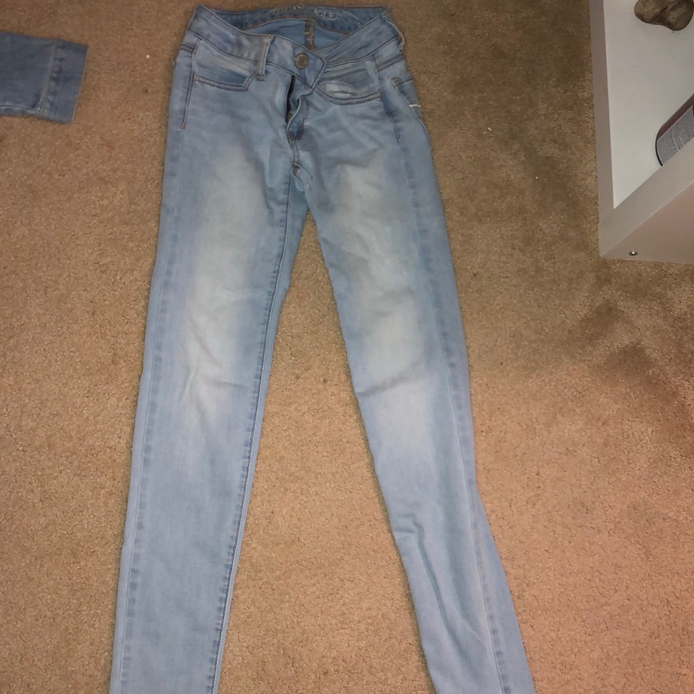 00 AE light wash jeans!